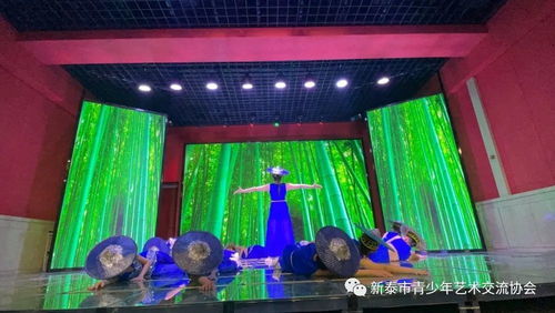 濱湖校區(qū)周末考級(jí)班學(xué)生參與《祝福驛站》欄目錄制，探索廣播電視節(jié)目制作經(jīng)營(yíng)魅力